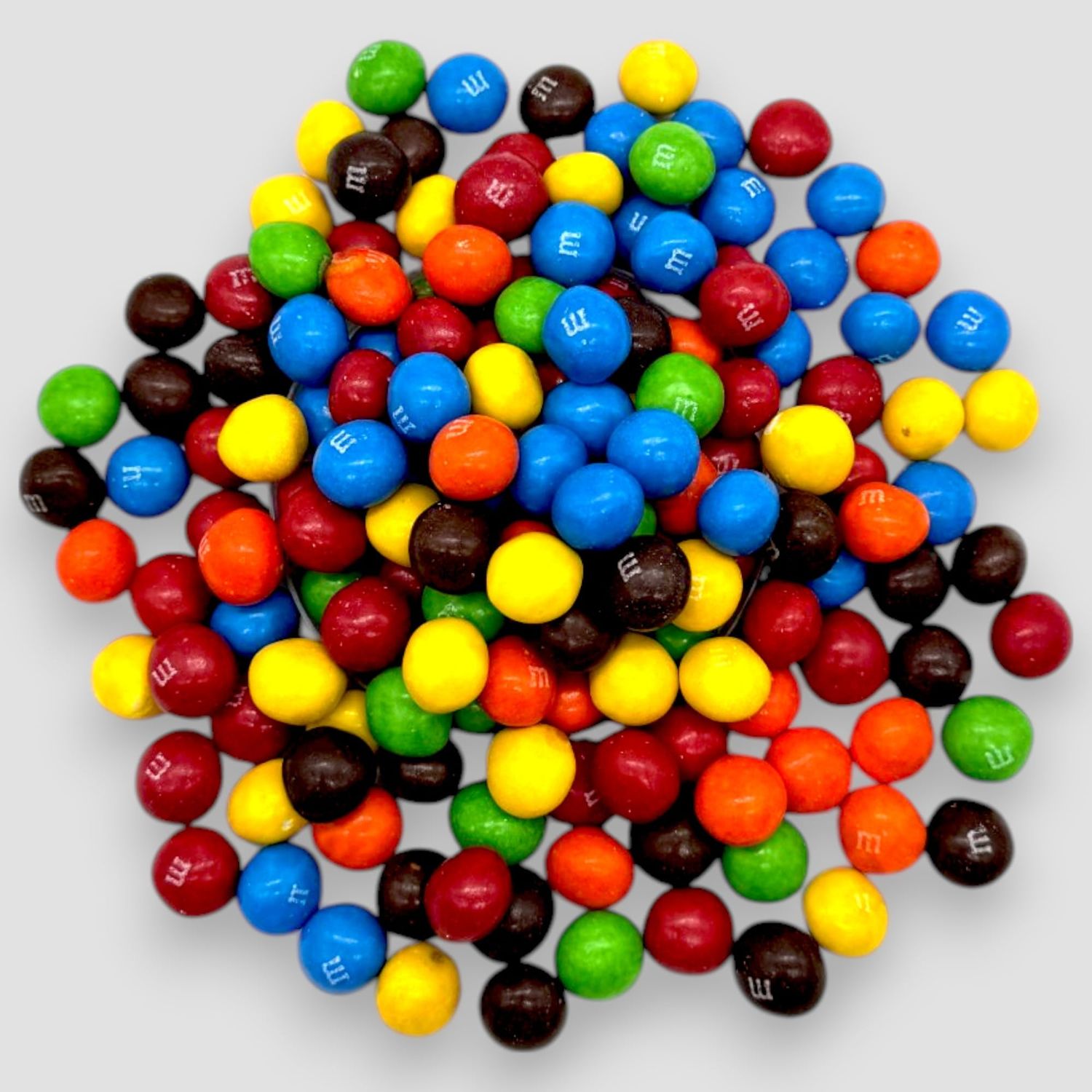 Klub Bulk Chocolate Caramel M&amp;Ms Candy-1.5 Family Size Bag, Deliciously Rich and Creamy Caramel Center-Perfect for Parties, Snacks, and Baking-Perfectly Balanced Sweet Treats (24 oz)