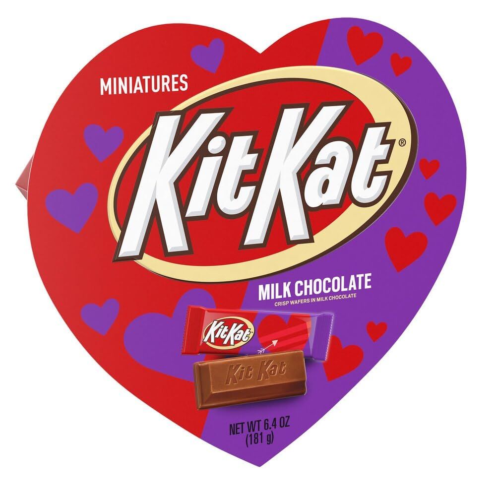 Mother&#39;s Day KltKat Miniatures Milk Chocolate Crisp Waffers Red KitKat Miniatures in a Nice Heart-Shaped Box for Mother day