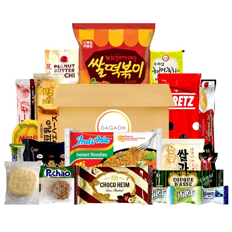 Dagaon Asian Snack Box 22 Count - Snacks from Korea, Japan, China, Indonesia, Taiwan, Vietnam, Etc. Assortment of Chip, Ramen, Biscuits, Cookies, Pies, Crackers, Candies and Much More.