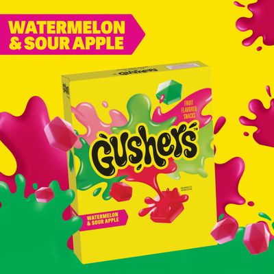 Gushers Fruit Flavored Kids Snacks, Watermelon and Sour Apple Flavor, 20 Pouches, Family Pack, 16 oz
