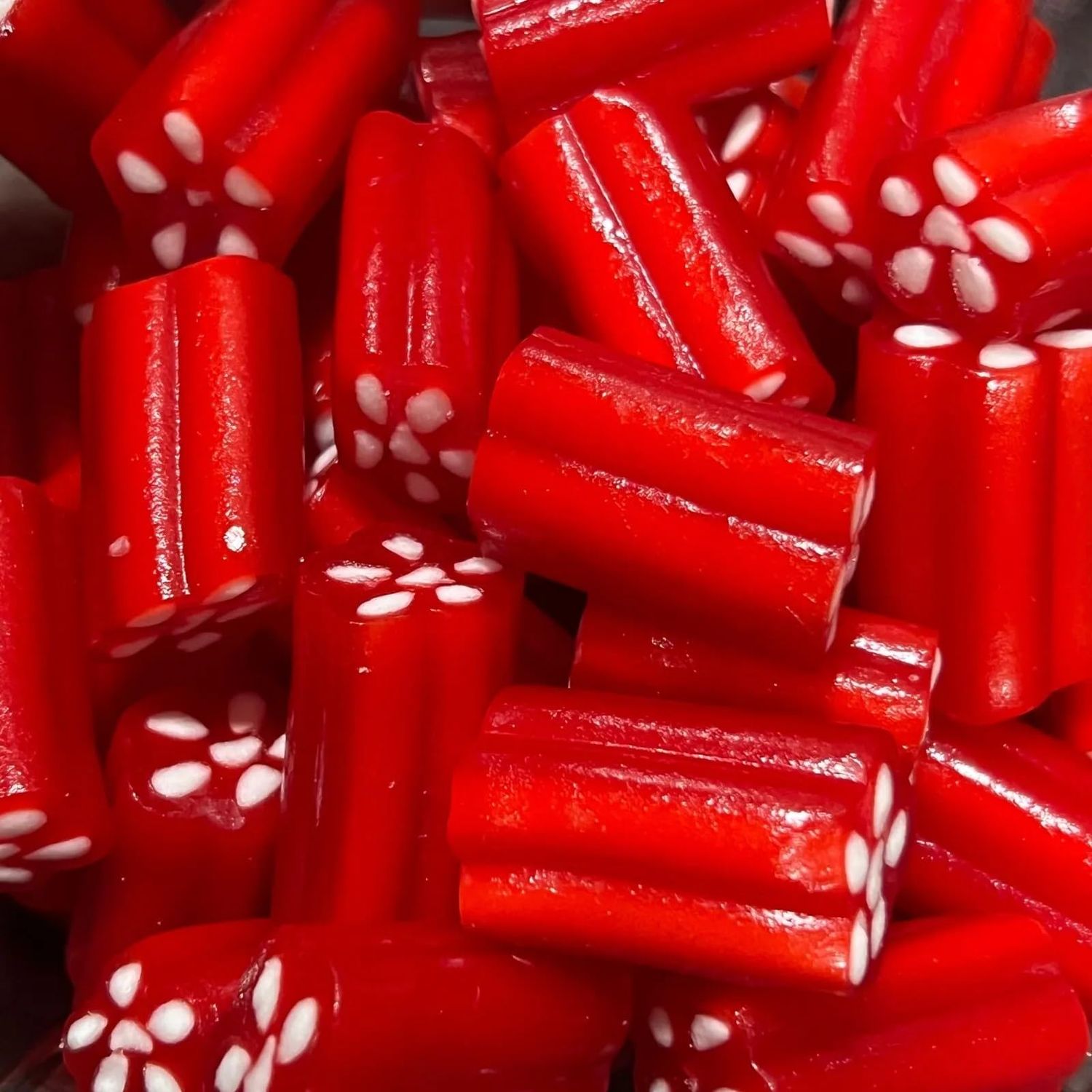 HolanDeli Cherry Loaders Gummies, Chewy Cherry Candy. Weight: 12 oz