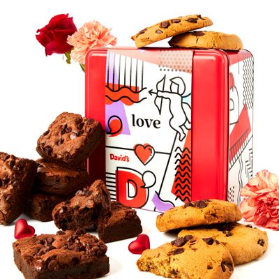 Davids Cookies Gluten-Free Assorted Cookies And Brownies 2Lbs - Comes In A Beautiful Love-Themed Tin Gift Box - Delicious Gourmet Food Gift For Loved Ones, Friends And Family This Valentine&#39;s Day