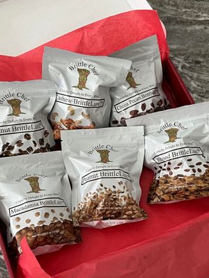BrittleChef Crunchy Delight BrittleLux Variety Pack - Cashew, Peanut, Almond, Macadamia, Cocoa Pecan, Walnut, 5 oz Bags
