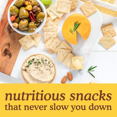 Simple Mills Almond Flour Crackers, Fine Ground Sea Salt - Gluten Free, Vegan, Healthy Snacks, 4.25 Ounce (Pack of 6)