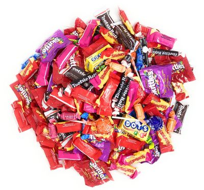 Assorted Bulk American Candy 3.75Lb Starbursts FaveReds And Skittles Original And Wild Berry Tootsie Rolls Juniors Tootsie Snack Bars Tootsie Mini Dots Tootsie Pops Fruit Rolls 150 Ct (60 Oz)