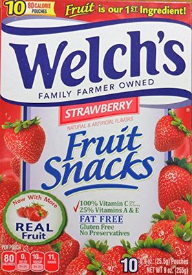 Welch&#39;s Strawberry Flavor Fruit Snacks, 10 Pouches (2 packs)