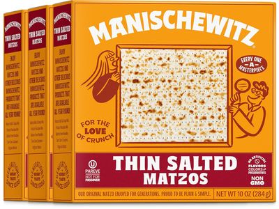 Manischewitz Old Fashioned Thin &amp; Crisp Salted Matzo, 10oz (3 Pack) Airy Crispy Crackers, Non GMO, Kosher (NOT FOR PASSOVER)