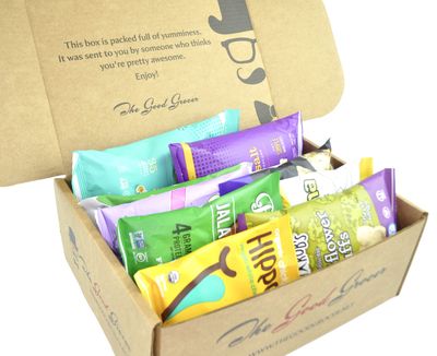 Deluxe VEGAN Snacks Care Package: Delicious Vegan Jerky, Protein Bars, Cookies, Chips, Puffs, Fruit & Nuts, Healthy Gift Basket Alternative, Snack Variety Pack, College Student Care Package