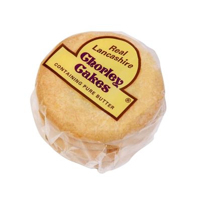 Real Lancashire Chorley Cakes | Traditionally Handmade with Pure Butter & Dried Currants | British Snacks | Delicious Fruity & Tasty Cakes for Anytime | 9.17 Oz | 4 Cakes (Pack of 6)