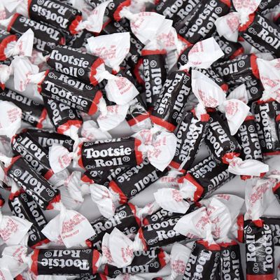 Tootsie Roll Midgees - Chewy Chocolate Gluten-Free Candy Minis - Bulk Bag of Individually Wrapped Candies for Kids, Parties, Classroom - 360 Count (Pack of 1)