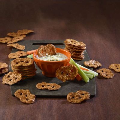 Snack Factory Pretzel Crisps, Buffalo Wing, 3 Ounce