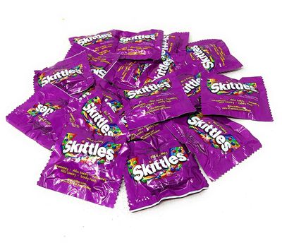 Sk Wild Berry Flavor Candy Coated Fruit Chew Fun Size 1.5 Lbs Individually Wrapped Bulk Party Assortment 25 Bite Size Mini Packs In Resealable Bag (24 Oz)