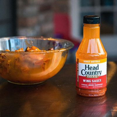 Head Country Bar-B-Q Honey Buffalo Wing Sauce | Slather, Dip or Snack | Pitmaster Style Buffalo Sauce, 19.5 oz, Pack of 1