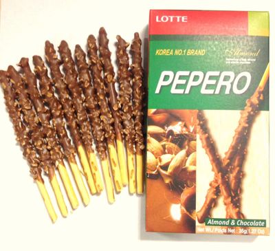 Lotte Pepero Almond Chocolate Biscuit Sticks 1.27 Oz (Pack of 10)