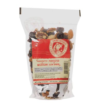 Cherry Republic Cherry Nut Mix - Nutrition-rich Trail Mix Featuring Montmorency Tart Dried Cherries, Almonds, Cashews & Pecans - Assorted Nut Mix - All-purpose, Healthy Snack Mix - 8 Ounces
