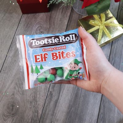 Needzo Christmas Candy Coated Elf Bites, Bulk Holiday Treats for Gift Baskets, Stocking Stuffers Adults and Kids, 3.5 ounces
