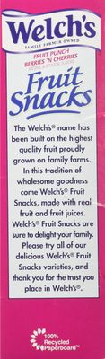 Welch's Fruit Snacks 22 Pouches - Fruit Punch &amp; Berries 'n Cherries 0.9 oz