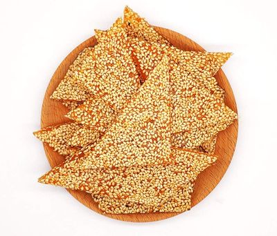 HelenOu666 Chinese Traditional Classical Childhood Snacks Soft Chewy Sticky Sesame Candy  (250g/8.8oz)