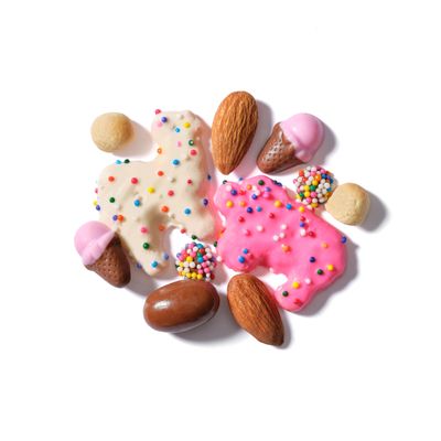 Yupik Birthday Cake Mix, 6.5 Oz, Sweet Snacks, Festive Blend with Sprinkle Sugar Cookies, Shortbread, Chocolate Almonds, Chocolate Confetti Bites, Happy Birthday Party Treat, Unique Snacks