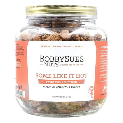 BobbySue&#39;s Nuts Some Like It Hot Style, All Natural, Healthy Snack, Gluten Free, Low Sugar, and High Protein Nuts Mix of Almonds, Cashews, Pecans, 32 Ounce, 1 Jar
