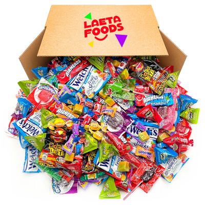 Candy Assortment Box 20 Pounds - Kool-Aid, Welch&#39;s, Lollipops, Whatta Bubble, Fruit Chews, Caramels (Approx. 1260 Count)