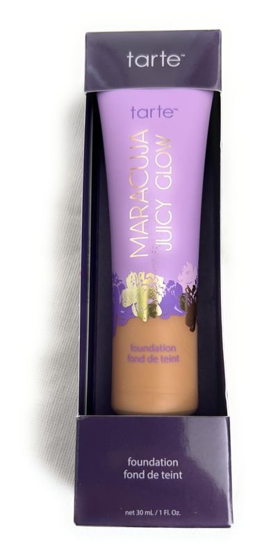 tarte Maracuja Juicy Glow Skin Tint 28N Light Medium Neutral