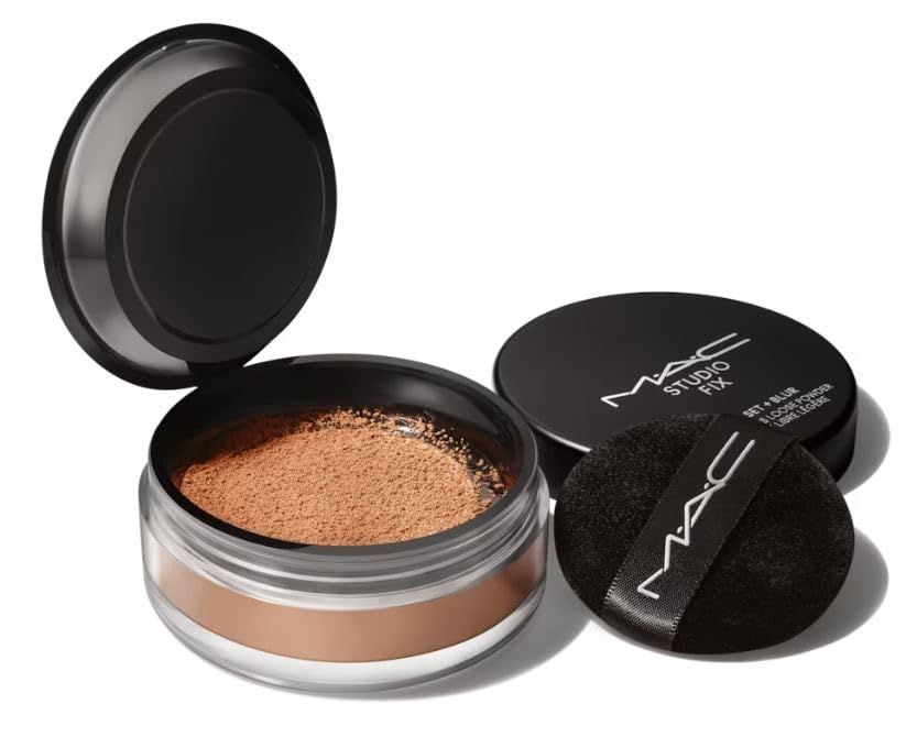 M.A.C Studio Fix Pro Set  Blur Weightless Loose Powder - Deep Dark (rich mahogany with red undertones for deep dark skin) 0.22 oz  6.5 g