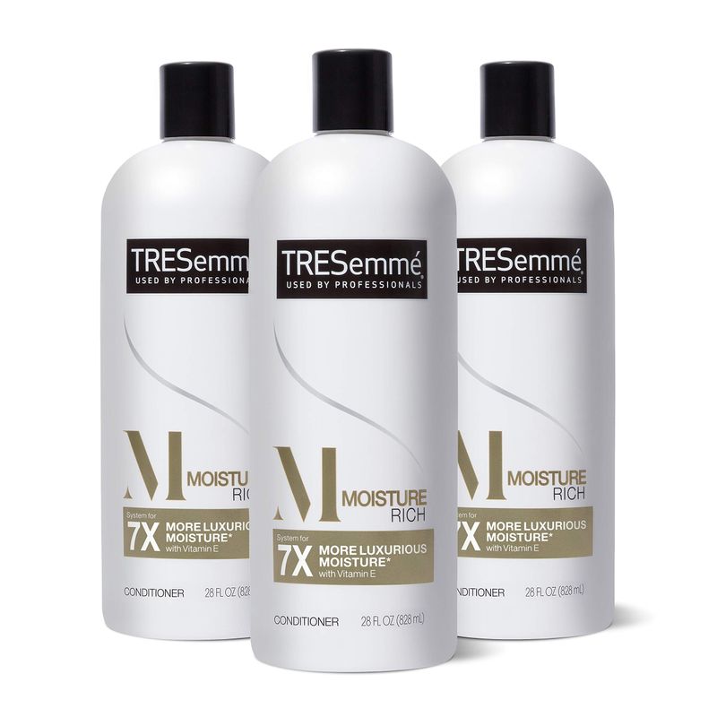 TRESemm Moisture Rich Hydrating Conditioner 3 count for Dry Hair Formulated With Pro Style Technology 28 Fl Oz