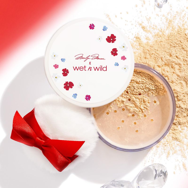 wet n wild Marilyn Monroe Collection Icon Luminous Setting Powder