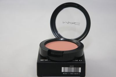 MAC Powder Blush MELBA (Soft coral-peach), 6 g 0.21 US oz