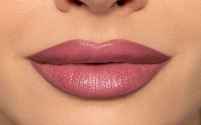 Pupa Milano Vamp! Creamy Duo, 008 Vintage Rose, 1 Pc - 2 in 1 Lipstick and Lip Pencil - Long Lasting - Lightweight - No-Transfer - Smooth Texture - Highly Pigmented