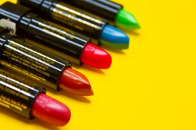 Mood Lips Color Changing Lipstick | Long Lasting 12 Hour Wear | Aloe Vera Moisturizing &amp; Hydrating | Made in USA | Green