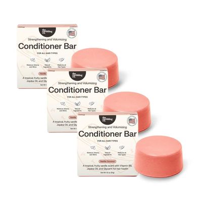 The Earthling Co. Shampoo &amp; Conditioner Bar Set - Promote Hair Growth, Strengthen &amp; Volumize All Hair Types - Paraben &amp; Sulfate Free Formula with Natural Ingredients for Dry Hair (Vanilla Coconut)