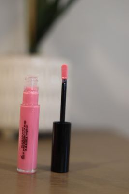 Laura Geller Color Smoothie Lip Gloss Pink.