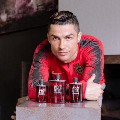 CRISTIANO RONALDO - Eau De Toilette Cologne- Woody, Musky Scent with Lavender, Cardamom, Tobacco, and Cedar - Original Mens Fragrance Collection - 3.4 oz