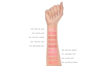 Pupa Milano Wonder Me Blush, 002 Hug Me, Glow, 0.141 oz - Smooth Texture - Blends Easily - No Powdery Effect - Talc-Free - Paraben-Free - Enriched with Hyaluronic Acid - Powder Make Up