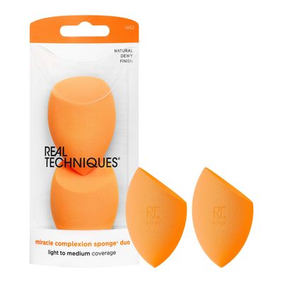 Real Techniques Miracle Complexion Sponge, Beauty Sponge For Makeup Blending &amp; Foundation Application, Full Coverage, Streak-Free Professional Makeup Tool, Cruelty Free, Vegan, Latex Free, 2 Count