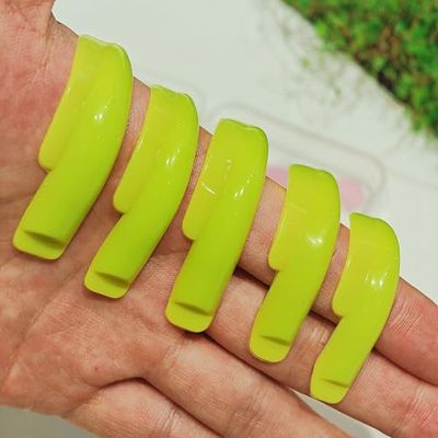 Japanese Lash Lift Rods Cat Eye Lifting Shields Silicone Eyelash Perm Rod No Glue On Eyelid 5 Size Bright Pads For All Eyelashes Soft Lami Perm Roller Lift Lashes J Curl Extension Look Smooth Pad
