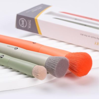 KINGMAS 3Pcs Foundation Brush Contour Concealer Brush Set, Under Eye &amp; Blusher Brush Kabuki Makeup Brushes for Face Blush Bronzer Travel Buffing Stippling Contour Powder Liquid Blending Makeup Brush