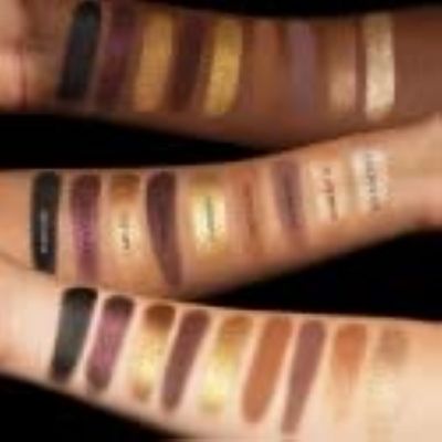 HUDA BEAUTY Empowered Eyeshadow Palette
