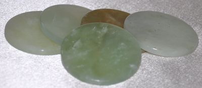 Jade Stone Glue Stand Pallet by Alluring for Eyelash Extensions 1.5&quot;