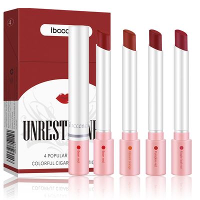 FYEBOO 4 Colors Tube Lipstick, Little Lipstick Set, Labiales Mate Velvet Lipstick Moisturizer &amp; Smooth, Red Lip Stain Long Lasting 24 Hours Waterproof Lip Tinet