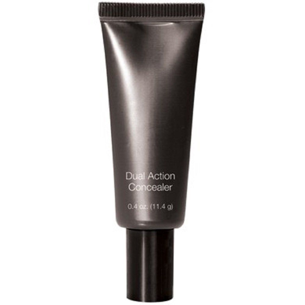 Dual Action Concealer Hides Imperfections and Helps Skin Look Refreshed (LightMedium)