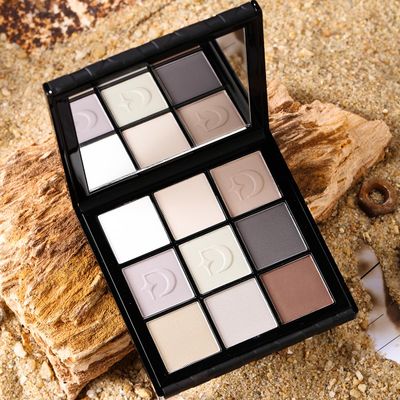 ecofavor All Matte Eyeshadow Palette Fully Matte, Non-Shimmer, Cool-Toned and Neutral Shades, Long-Lasting, Blendable, Beginner-Friendly, Waterproof, Travel-Friendly, Ideal for Smokey and Nude Looks