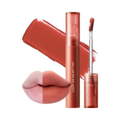 Nature Republic Light on Velvet Tint (04 MOOD APRICOT),Liquid Lipstick,lip tint,Blur effect,lip&amp; cheek,nude lip,Soft Creamy Matte Finish Lip, Velvety, lip stain, High Pigment, Korean Lip Makeup