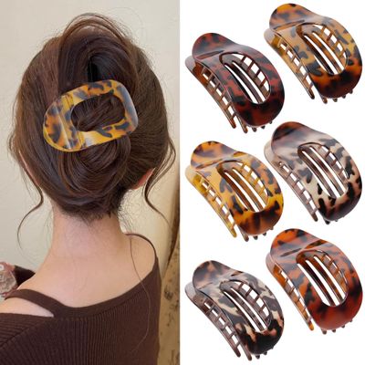 PICURA Flat Hair Clips for Women, 6 Pack Ergonomic Curved Hair Claw Clips for Thick Thin Curly Hair, Strong Hold No Slip Grip Hair Claw Clips for All Hair Textures, Leopard Print