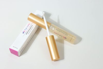 Eyecurly Eyelash &amp; Brow Serum with Biotin, Keratin &amp; Vegetable Extracts - Natural Growth Enhancer for Long, Thick Lashes and Eyebrows. Cruelty-Free &amp; Hypoallergenic.