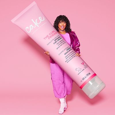Cake Beauty Curl Defining Cream, The Curl Friend - Moisturizes and Defines Curls - For Frizz Control &amp; Detangling - Avocado Oil, Soybean Oil &amp; Shea Butter - For Curly Hair- 6 Fl Oz  177 mL