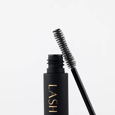 WinkClique Lash Remover - Adhesive Remover For Eyelash Extensions With Spoolie Attachment - Easy Apply