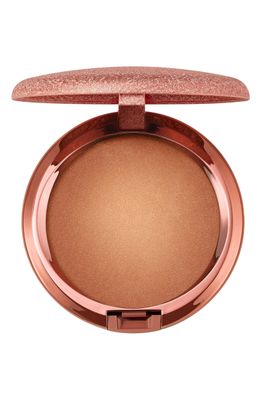 MAC Skinfinish Sunstruck Radiant Bronzer, Radiant Medium Golden, 0.28 Ounces